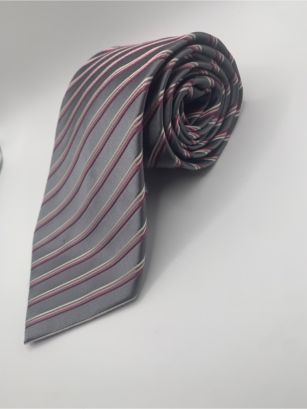 Geoffrey Beene Silver Gray Tie with Burgundy and Cream Stripes
